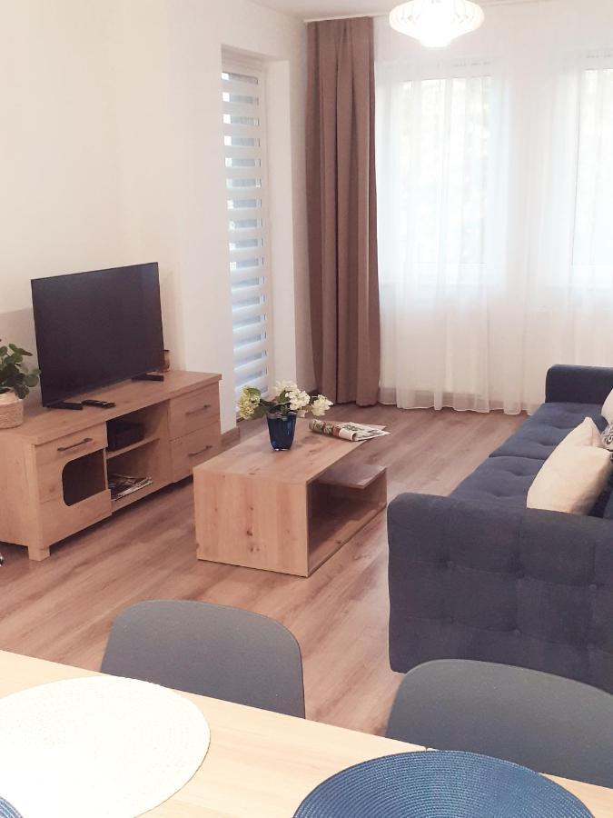 Apartament Waldi Kolobrzeg Bagian luar foto